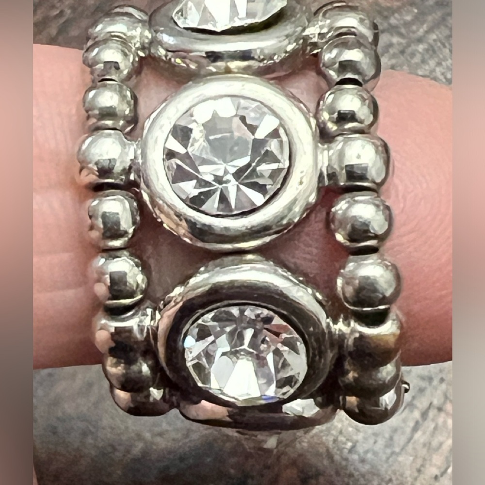 Stretchy Rhinestone Ring